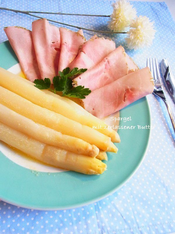 一番美味しいホワイトアスパラガスの茹で方＆リゾットレシピ。むいた皮も茹で汁も捨てない！三越伊勢丹の食メディアFOODIE フーディー