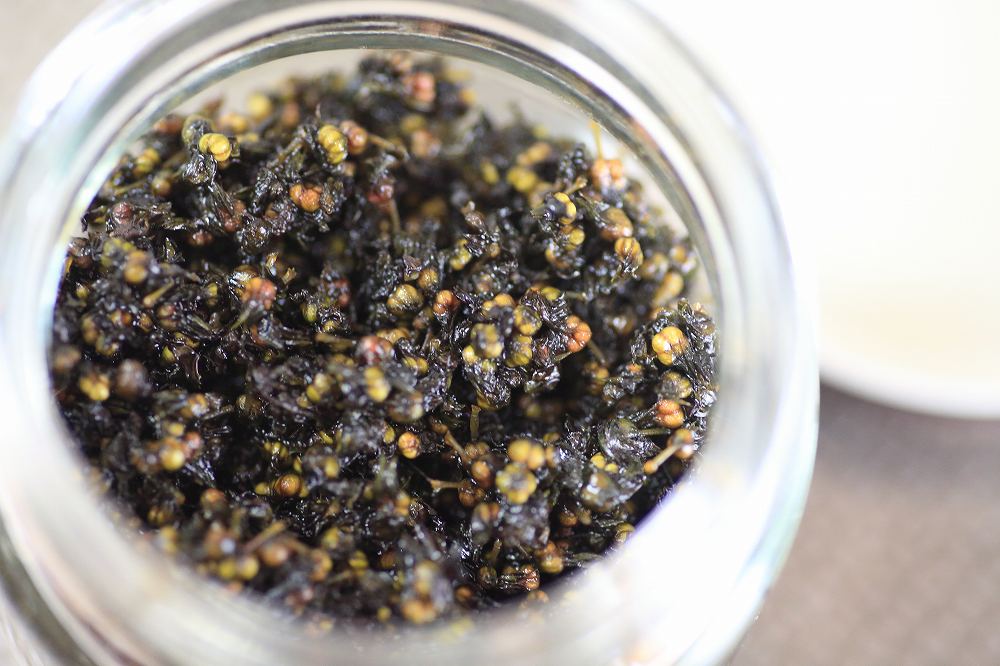 皇帝ダキッチン 赤紫蘇の実醤油漬け🍀GreenSnap グリーンスナップ