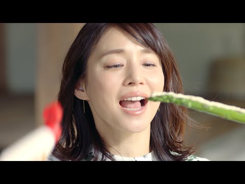 石田ゆり子「素のままで撮影しました」 味の素フードウイークリーWEB週刊食品