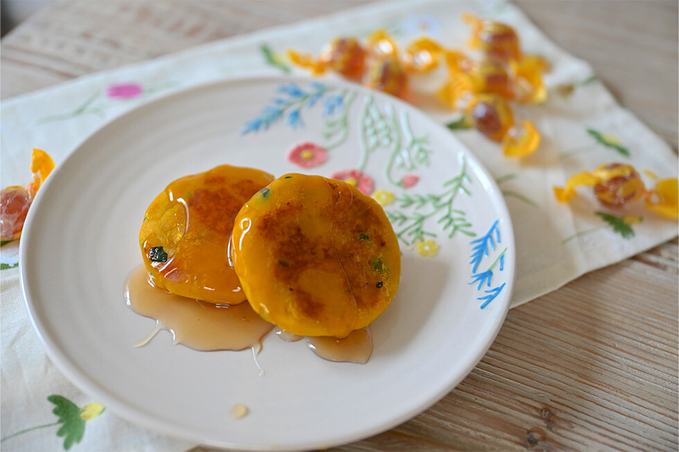 材料3つ みたらしかぼちゃ団子🎃🍡 もっちもち🥹🤎作り方はリールを見てね！かぼちゃもち かぼちゃ パンプキン かぼちゃスイーツ かぼちゃレシピ白玉白玉団子白玉粉みたらし団子 もち餅だんご団子おうちカフェ お菓子作り簡単レシピ簡単スイーツ