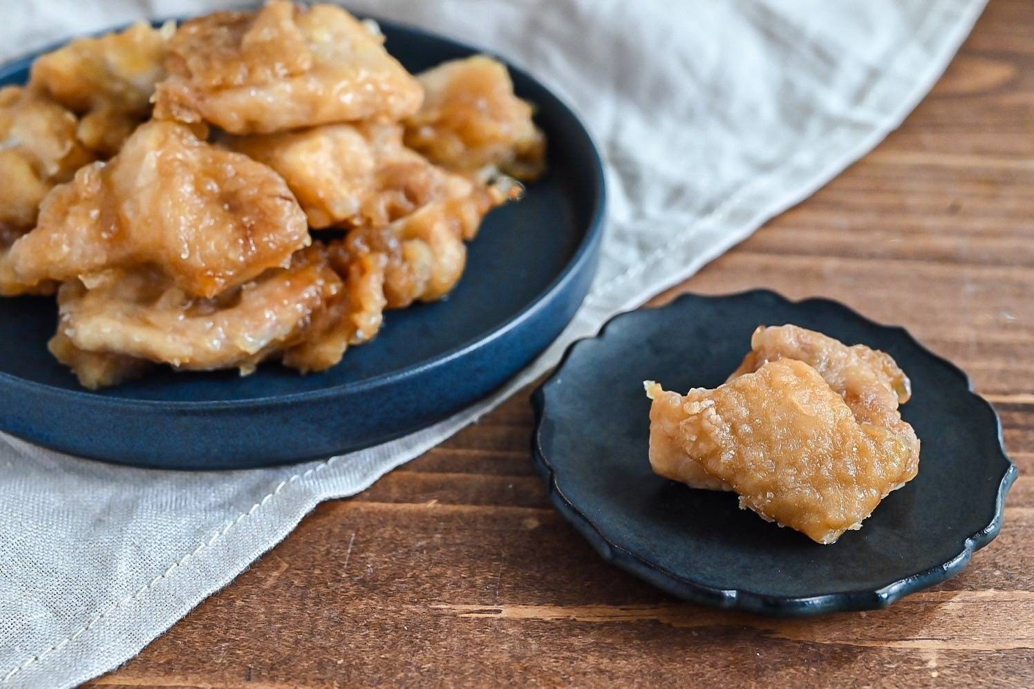 冷凍作り置きできる！やわらかジューシー鶏むね肉の唐揚げ。柔らかくなる3つの方法 - つくりおき食堂
