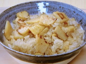きょうの料理 かきの炊き込みご飯 卵のっけ 栗原はるみ を作ってみた！ おいしいのきっかけ- 作ってみた