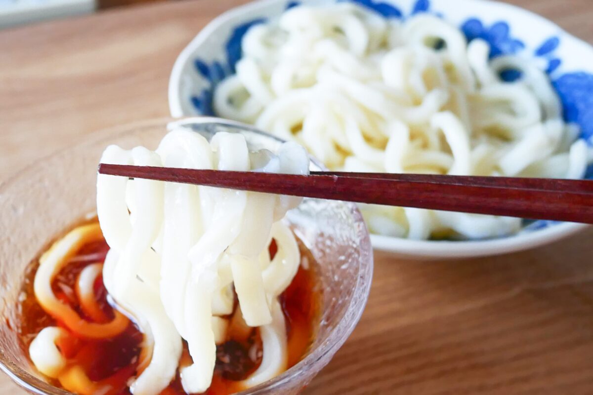 簡単・早い・うまい 冷凍うどんで最高到達点⁉リュウジさんガチ本気の「油うどん」にトライ♪タレが秀逸！『あたらしい日日』こんな時代のニューノーマルな暮らし方。食と農、生活情報をお届けします