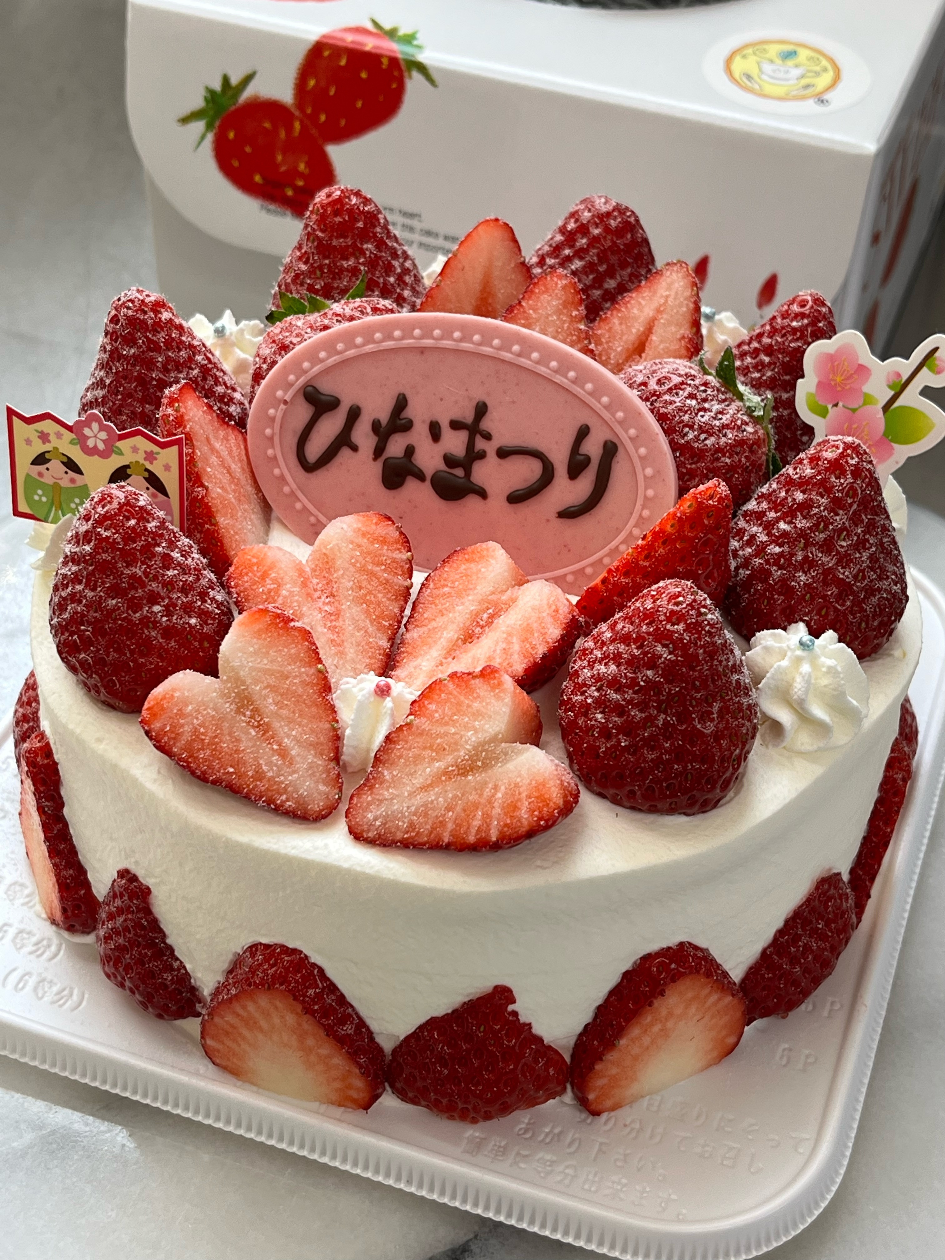 写真ケーキ イチゴいっぱいチョコショート 4号 12cm : レコロレYahoo!店 - 通販 - Yahoo!ショッピング