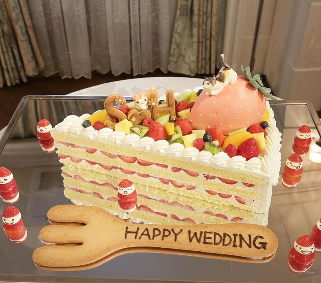 面白いカウボーイウェディングケーキトッパー - カウボーイ新郎と花嫁が並んで乗る 互いにキス - 乗馬カップルケーキデコレーション 自動車整備士Nos ボトル 面白いウェディングケーキトッパー 花嫁 花婿 面白い ユーモラス 彼のためだけに 花婿ケーキ - Etsy 日本