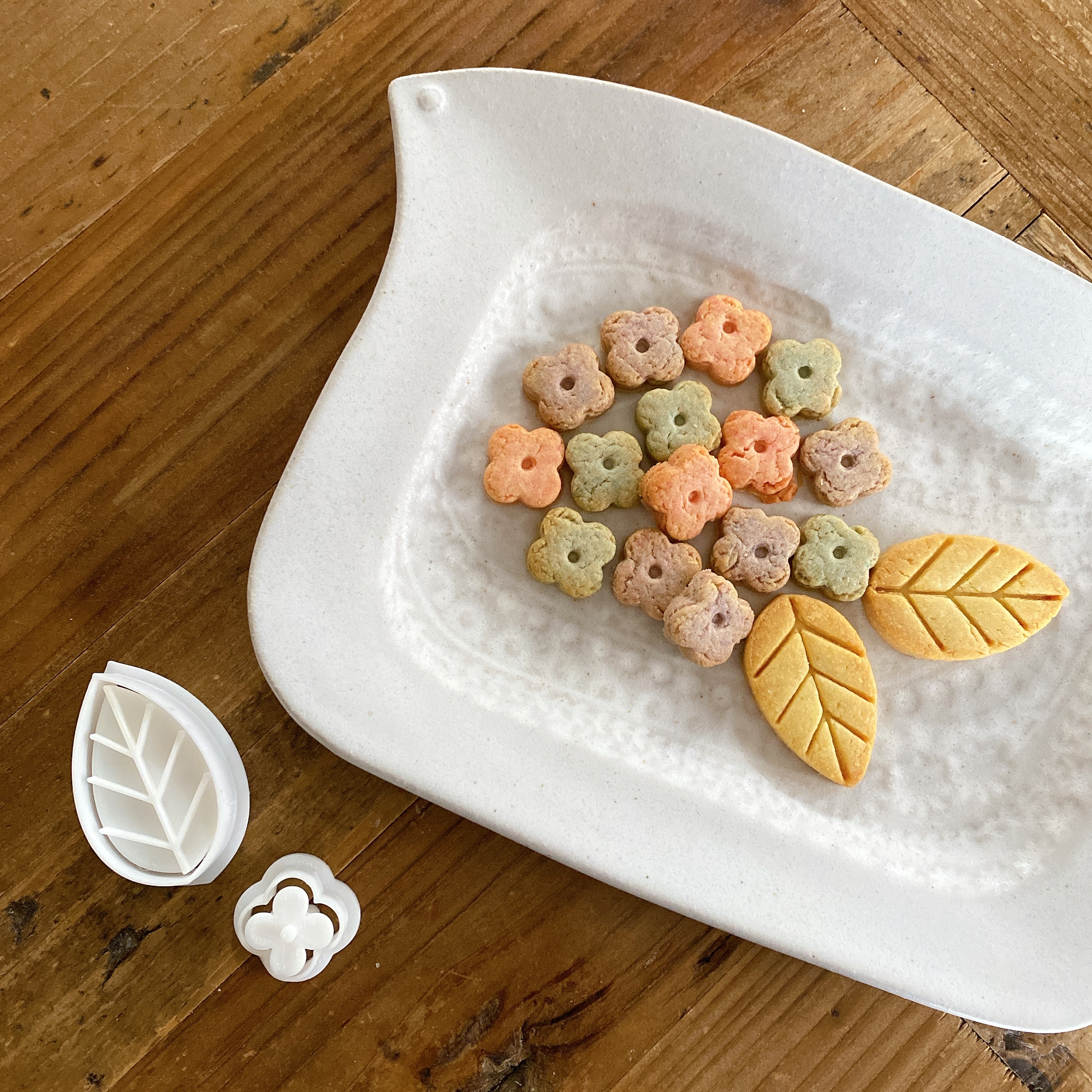 cotta クッキー型 3個セット 91953 花 1セット ご注文単位1セット直送品包装用品・店舗用品の通販 シモジマ