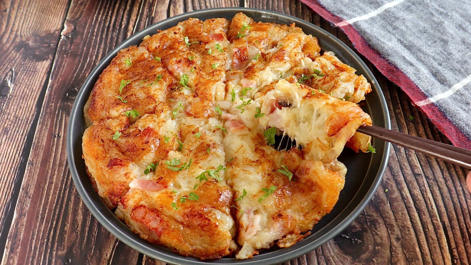 カリカリふわふわ！長芋を1番美味しくたべる方法！『やばいカリふわチーズ焼き』の作り方 - だれウマ