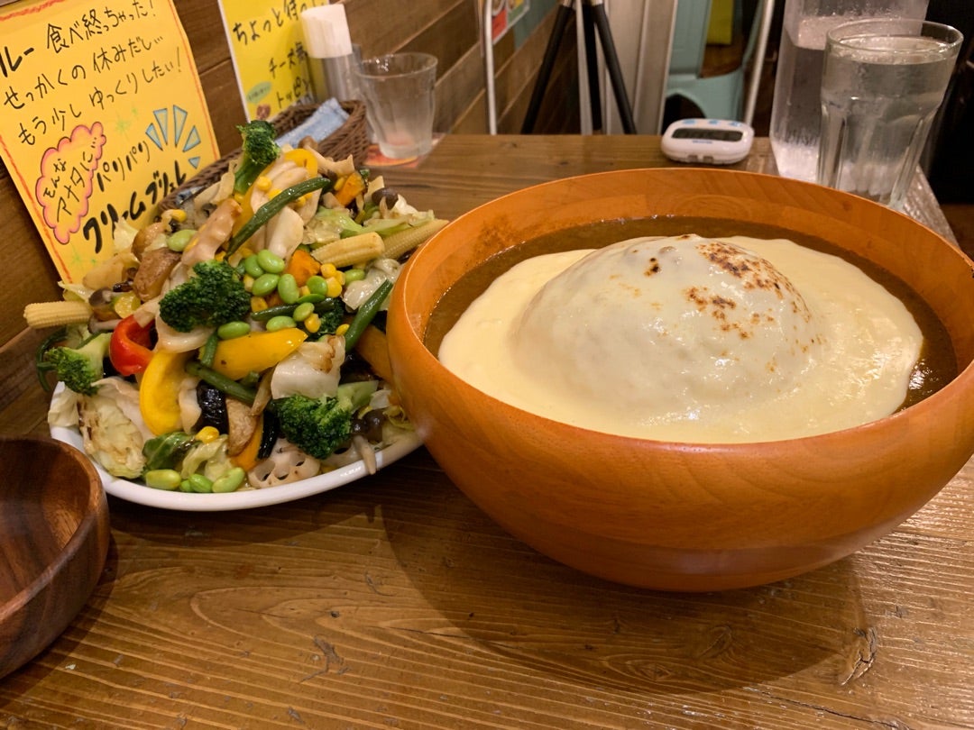 背徳チーズハンバーグナポリタン大食いチャレンジ