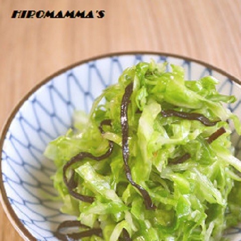 ミックスビーンズとキャベツのサラダ