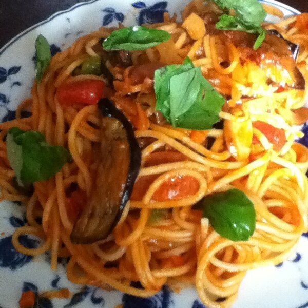 ♡懐かしの味♡ベーコンとなすのナポリタン♡簡単 時短 節約 パスタ