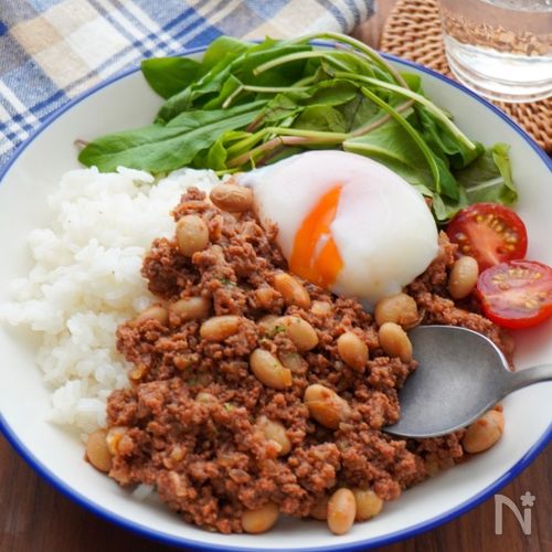 ハンバーグでカフェ風ランチ レシピ - おイシイくらし