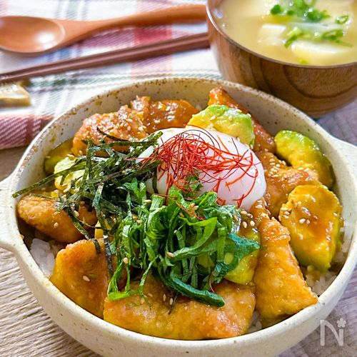 アボカドと鶏肉丼おいしい酢をつかったレシピサイト日本自然発酵が運営