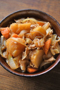 野菜のぴり辛つけダレうどんレシピはくばく