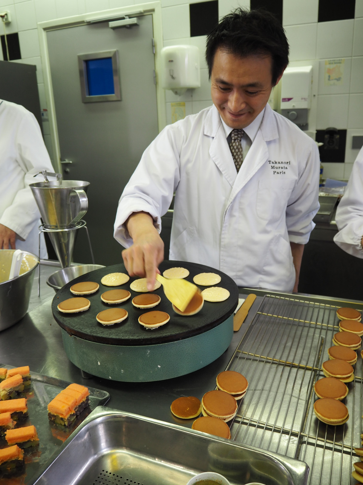 和菓子職人になるには？仕事内容や向いてる人も解説