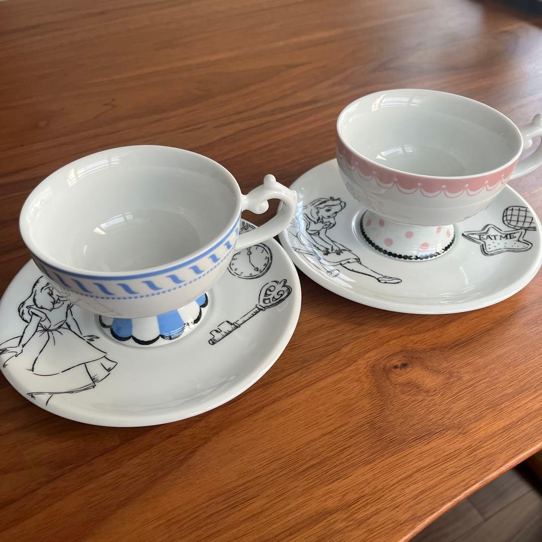 アフタヌーンティーアリス不思議の国のアリスティーセットポットカップ