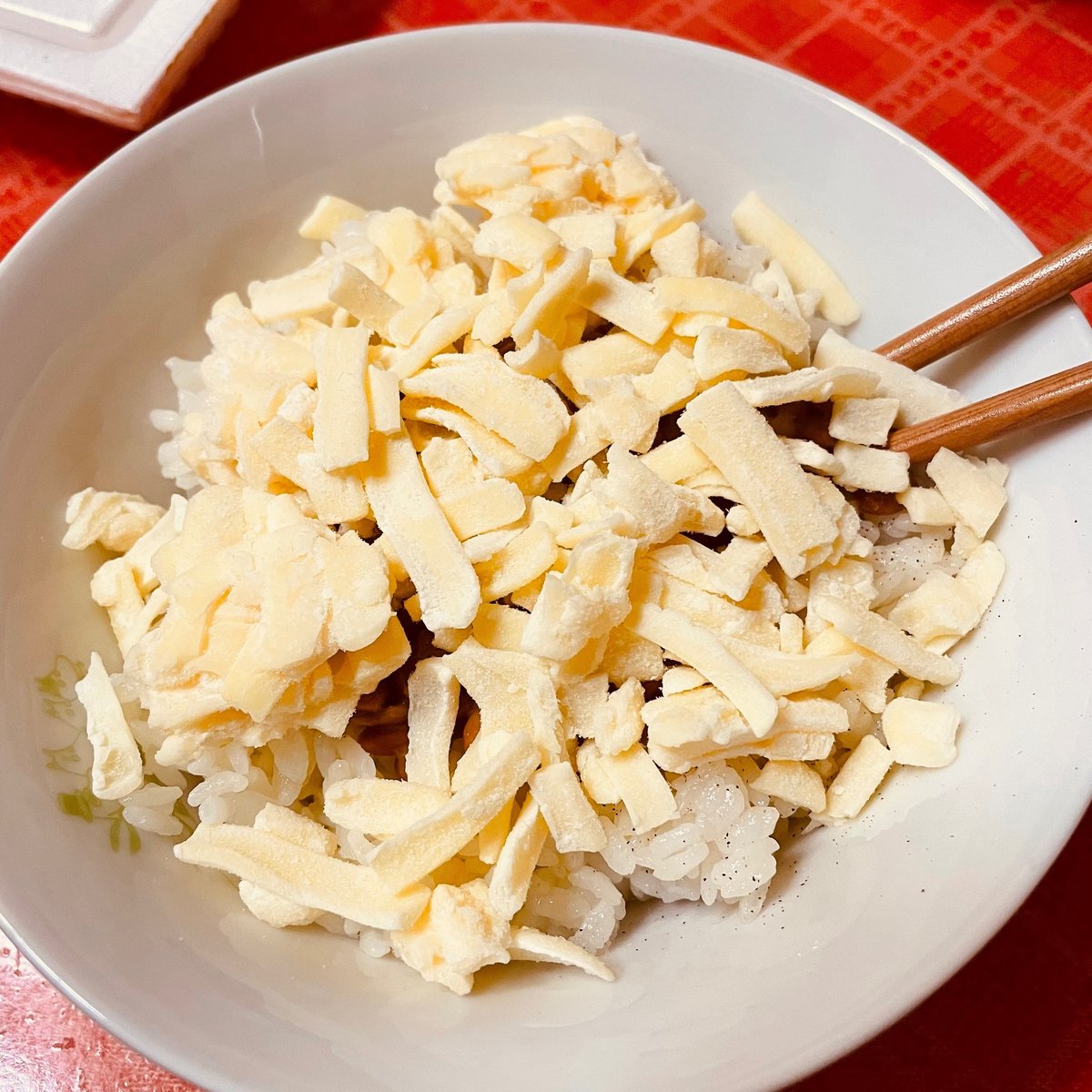 意外なおいしさ！納豆マニアおすすめ、納豆ごはん変わり種アレンジ5選 - macaroni