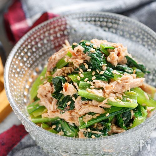 とっても簡単♪ 小松菜とハムのマヨサラダ