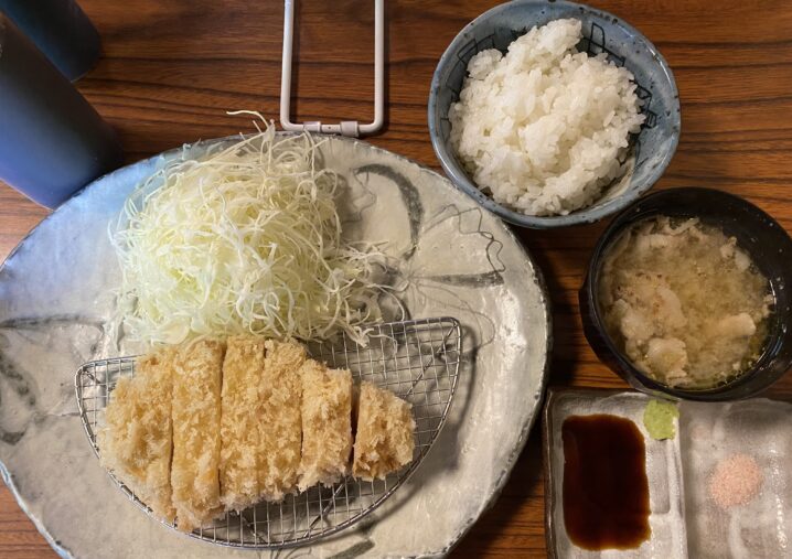 とんかつ新@tonkatsuarata• Instagram photos and videos