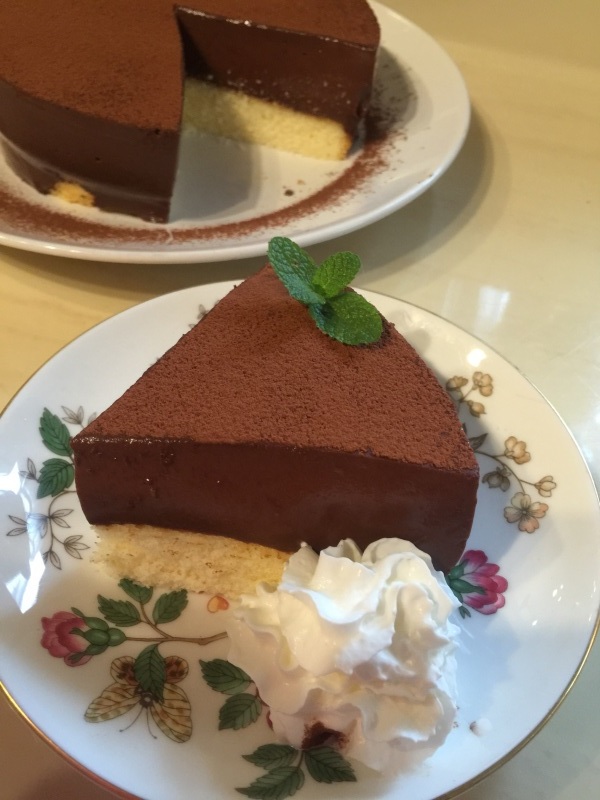 簡単！バレンタインレシピ 業務スーパーのチョコババロアで♡超簡単生チョコタルト朝の1時間で ラクウマ 3食お家ごはん 〜腹ペコ3姉妹日記