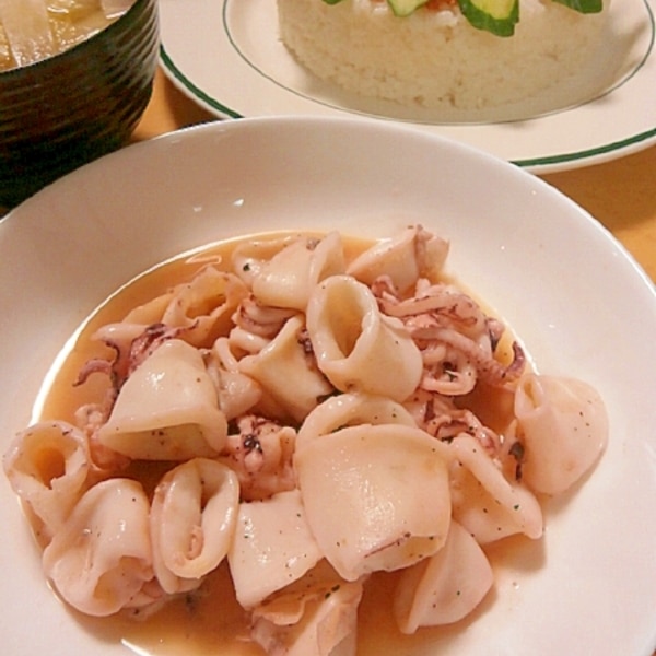 簡単！ヤリイカのガーリックバター醤油炒め