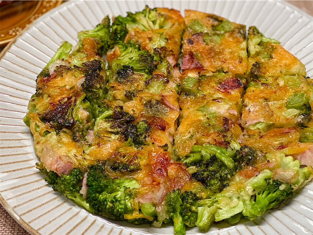 フライパンで簡単！鶏とブロッコリーの旨だし蒸し