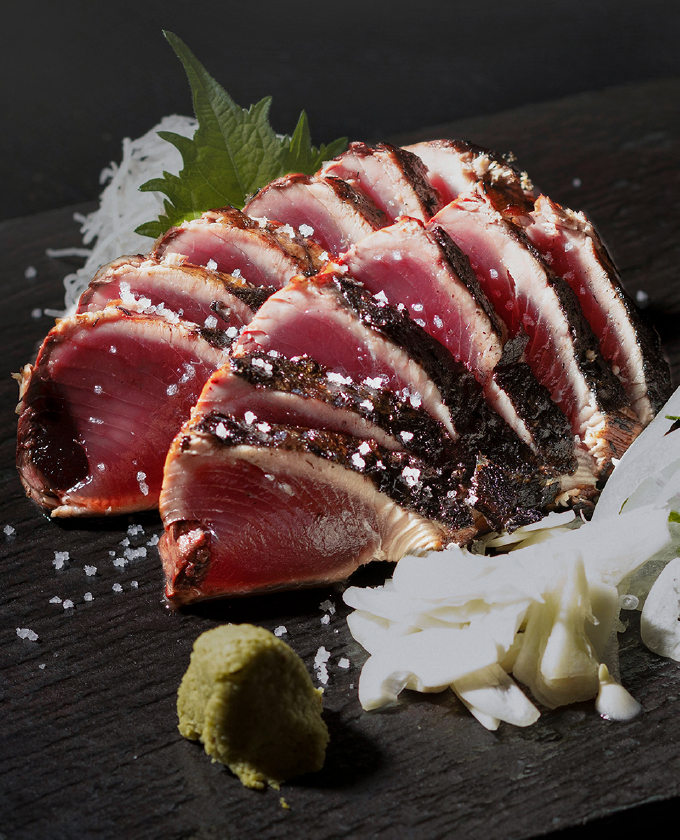 山本鮮魚店 旅サラダ限定 冷凍かつおの藁焼きタタキ 特製タレ＆塩付き ＜6人前＞ＡＢＣミッケ 公式 ABC通販サイト