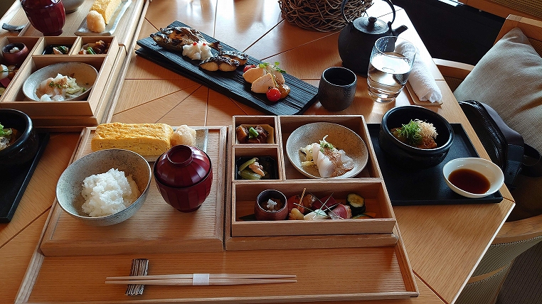 伊勢志摩 アマネムへ車で行き ランチここちよい生活 探しもとめて