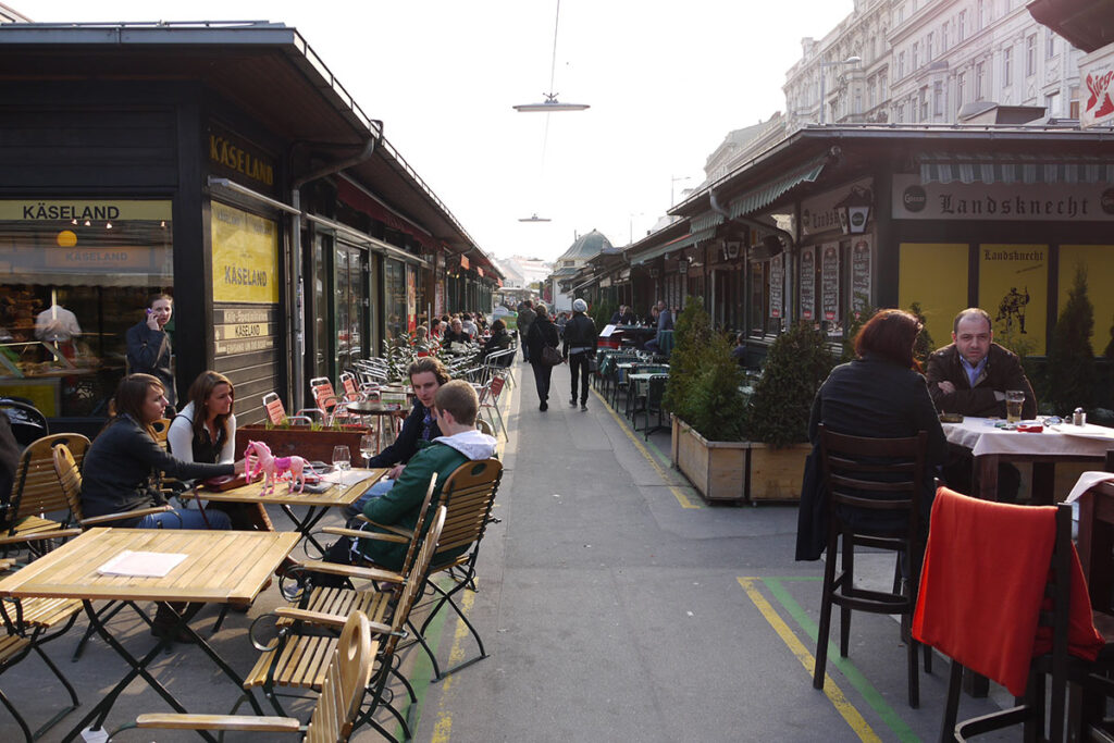 ナッシュマルクト - wien.info