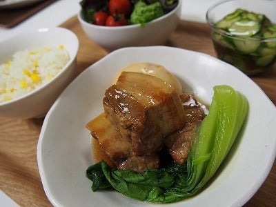 献立・一汁一菜 炊き込みごはん+角煮+味噌汁 - DJモペのねこまんま