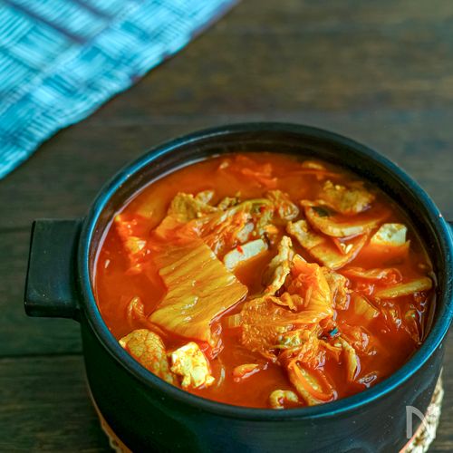 キムチチゲは酸っぱいキムチを使う 捨てちゃダメ！酸っぱくなったキムチの活用法 プラム✧miha