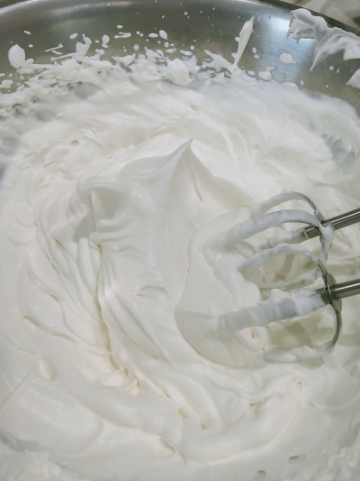 材料３つ！ゼラチンなし！ 絞るだけホイップで作る！レアチーズケーキ作り方！syun cooking- YouTube