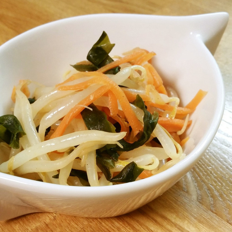 シャキシャキ美味しい！もやしの酢の物