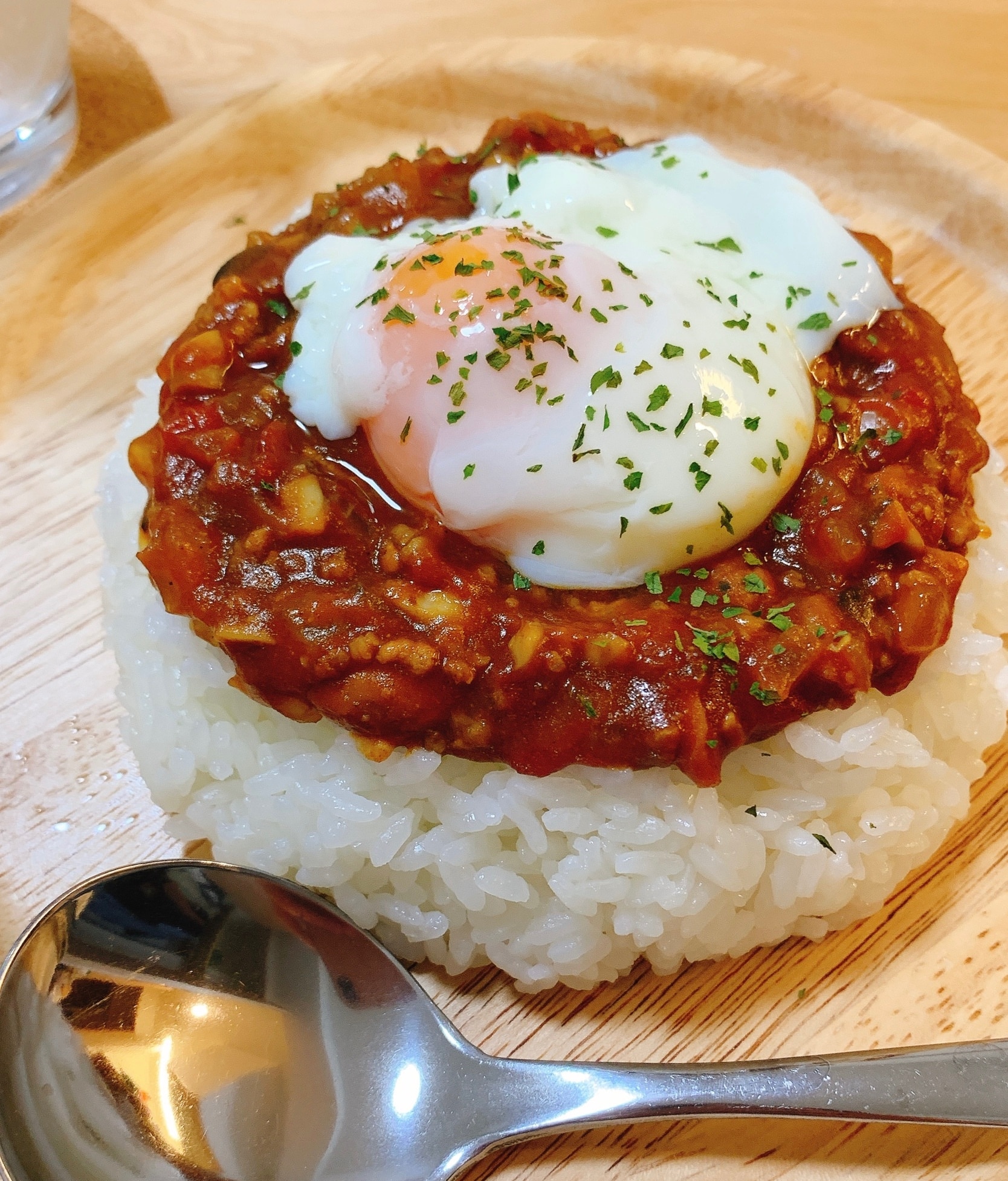 ZIPでトマトの無水キーマカレーの作り方を紹介！ゆうゆうさんのレシピ 電子レンジでほったらかし料理- にちにちレポート