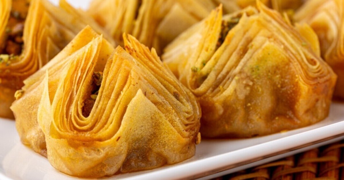 賞味期限が迫ってきた2品で〜春巻きの皮のカリカリ焼き