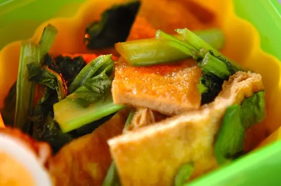 小松菜と人参と油揚げの炒め物