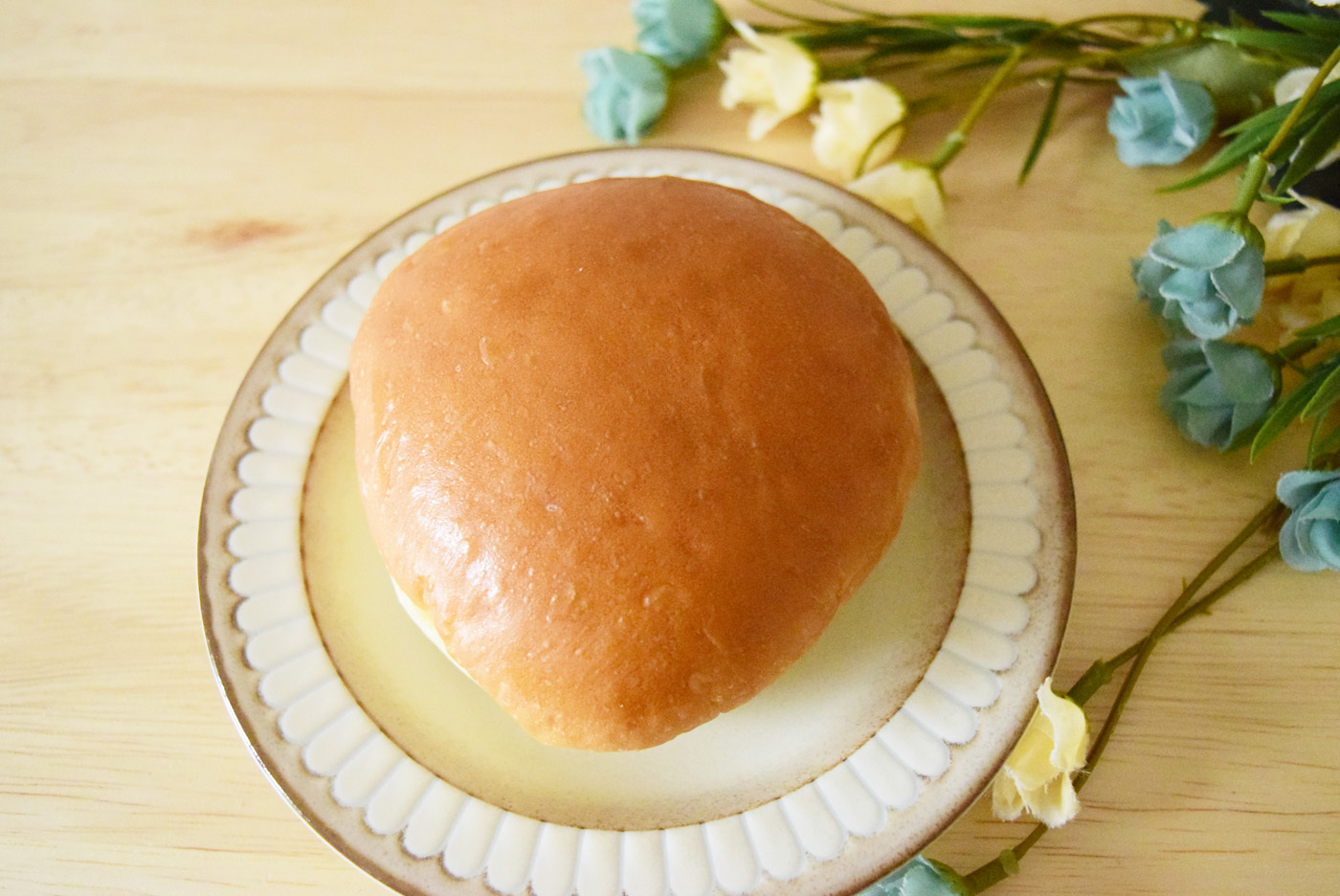 ヤマザキの激安ハンバーガーはどんな味？ふっくらバーガー2種を実食レビュー 相場一花- エキスパート - Yahoo!ニュース