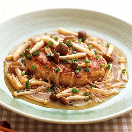 豆腐入り和風ハンバーグ素材を味わうドレッシング すりおろし野菜200ml商品から選ぶレシピブルドックソース株式会社