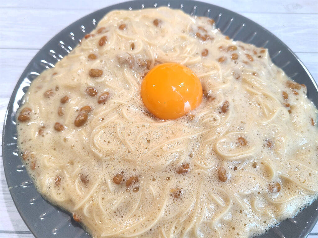 正にそうめん界の二郎、絶対ハマる豚あぶらそうめん