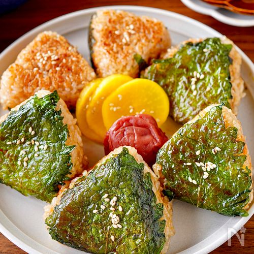 大葉にんにく醤油DE焼きおにぎり☆