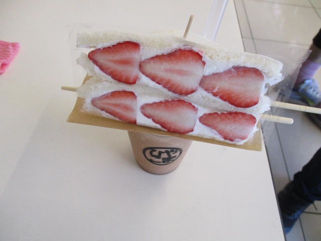 生鮮館やまひこ赤尾店 : プリンセスシンデレラ