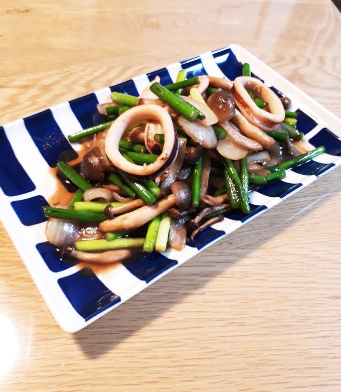 にんにくの芽とイカのコチュ炒めニン芽 コチュジャン レシピ- YouTube