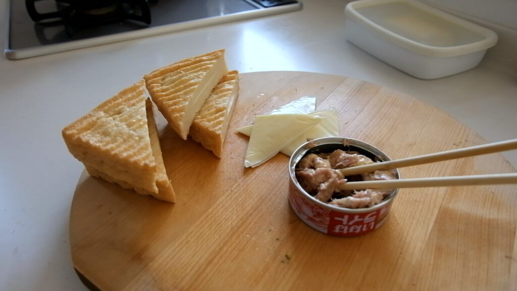 10分でできる ツナキムチと厚揚げのチーズ焼き