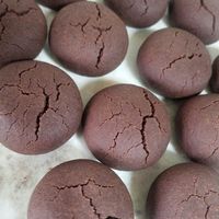 ホットケーキミックスと米油で!簡単いちごのスノーボール♪