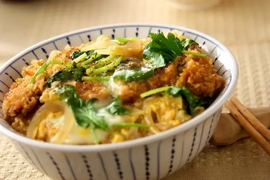 どんぶりの定番 基本のカツ丼