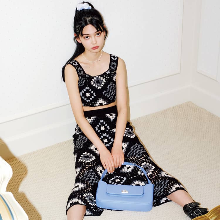 中華美女のウェディング👰🏻‍♀️美しすぎて、真似してメイクしてみたけどエグい。ナチュラルにｸｯｯｯｿ盛れる。やっぱ情報は韓国だけじゃなくて中国美女 からも入れないとダメだわ、、、。ﾒｲｸﾒﾓ✍🏻