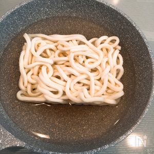 牛乳でキマる♪いかの塩辛のワンパンクリームパスタ