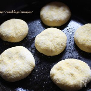 Frying Pan baked English Muffin Recipe – 「フライパン」で作るイングリッシュマフィンIn TOKYOwith ME