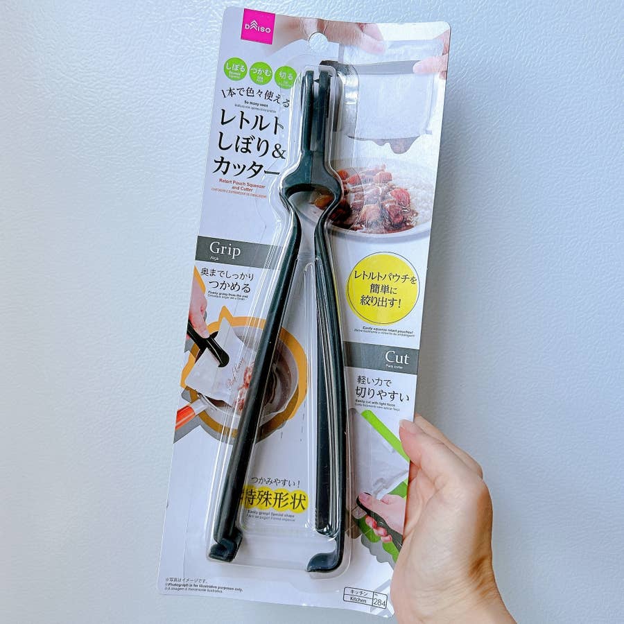 ダイソー レトルトしぼりandカッターとは？100均おすすめアイテム4MEEE