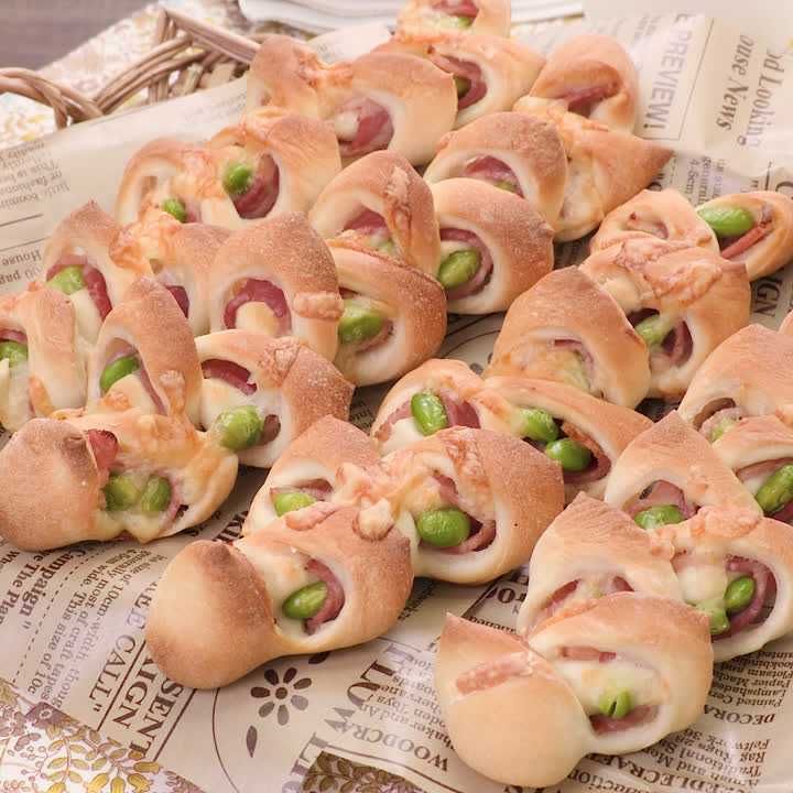 パイシートで簡単！『お手軽ベーコンエピ』のレシピ