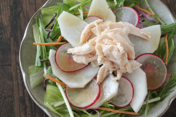 サラダやお弁当にひとつ入れるだけで可愛くなる！初心者編「ラディッシュの飾り切り」 rii- エキスパート - Yahoo!ニュース